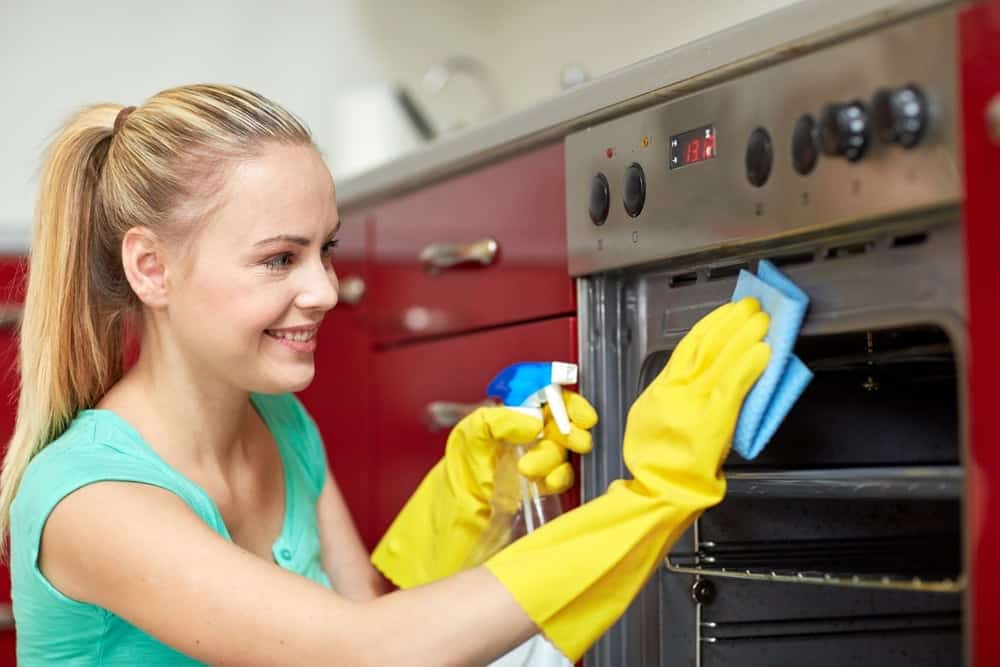 best way to clean oven and dirty racks so they are clean with the best oven cleaner